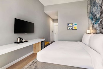 days inn and suites by wyndham esenyurt