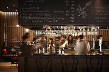 beijing new world center tongpai hotel