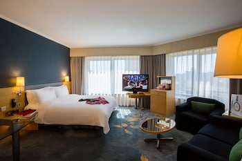 beijing new world center tongpai hotel