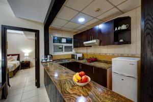al hayat hotel apartments