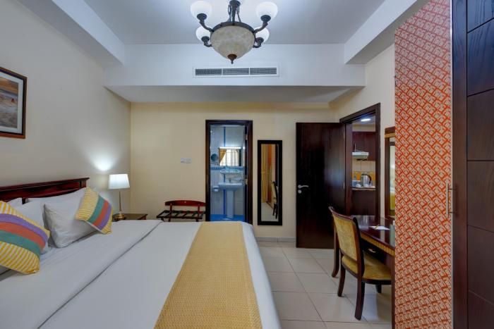 al hayat hotel apartments