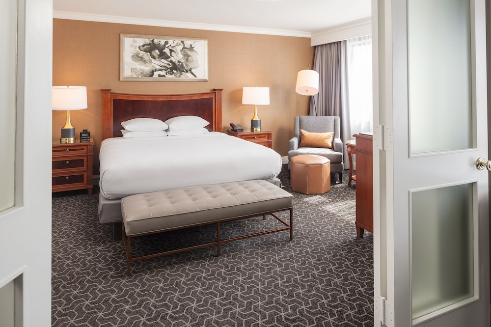 hilton short hills