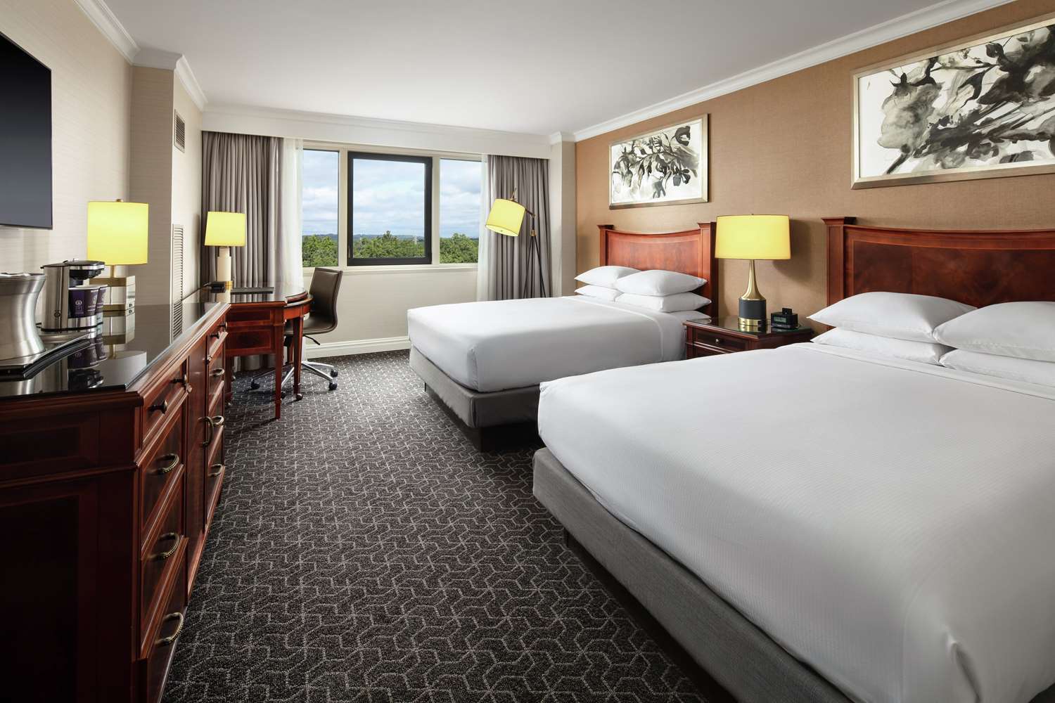 hilton short hills