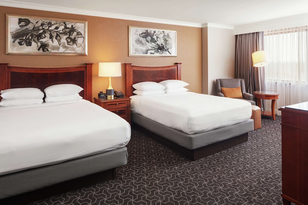 hilton short hills