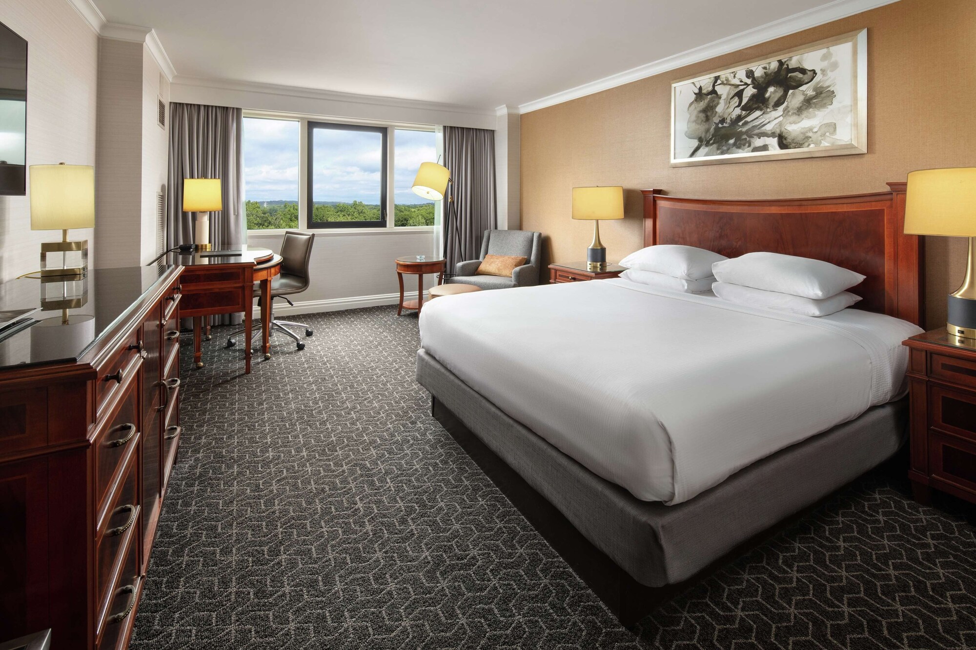 hilton short hills
