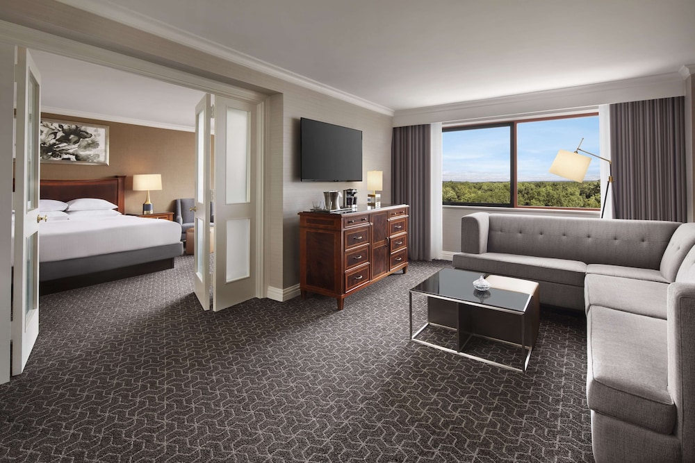 hilton short hills