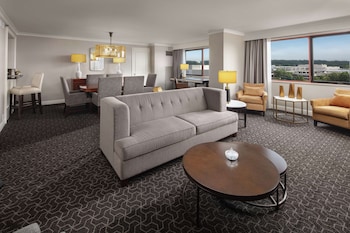 Hilton Short Hills,Florham Park>>Chatham,4 star