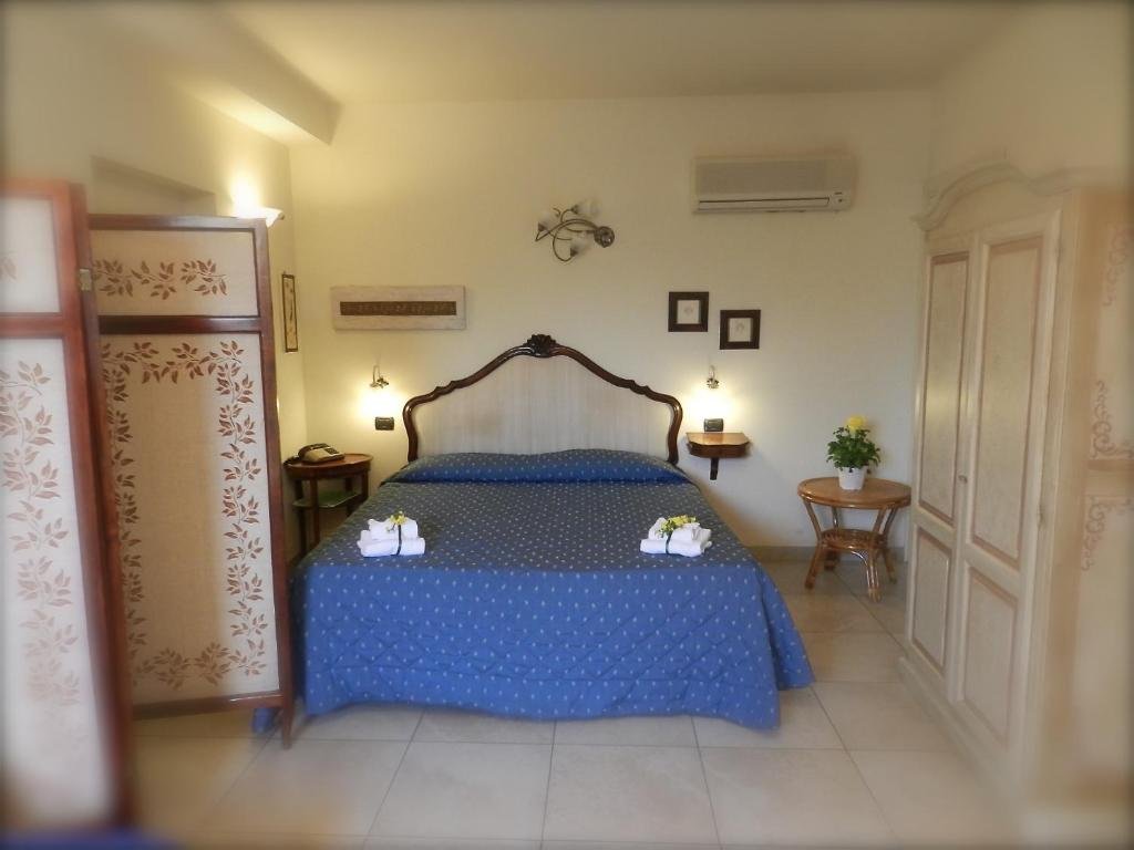 Hotel Ristorante Piccolo Chianti,Siena>>Monteriggioni,3 star