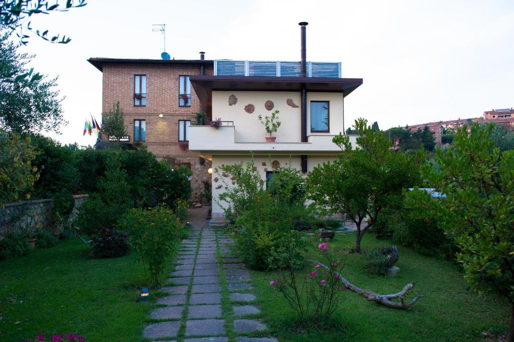 Hotel Ristorante Piccolo Chianti,Siena>>Monteriggioni,3 star