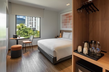 ibis chiang mai nimman journeyhub