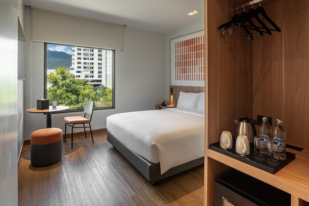 ibis chiang mai nimman journeyhub