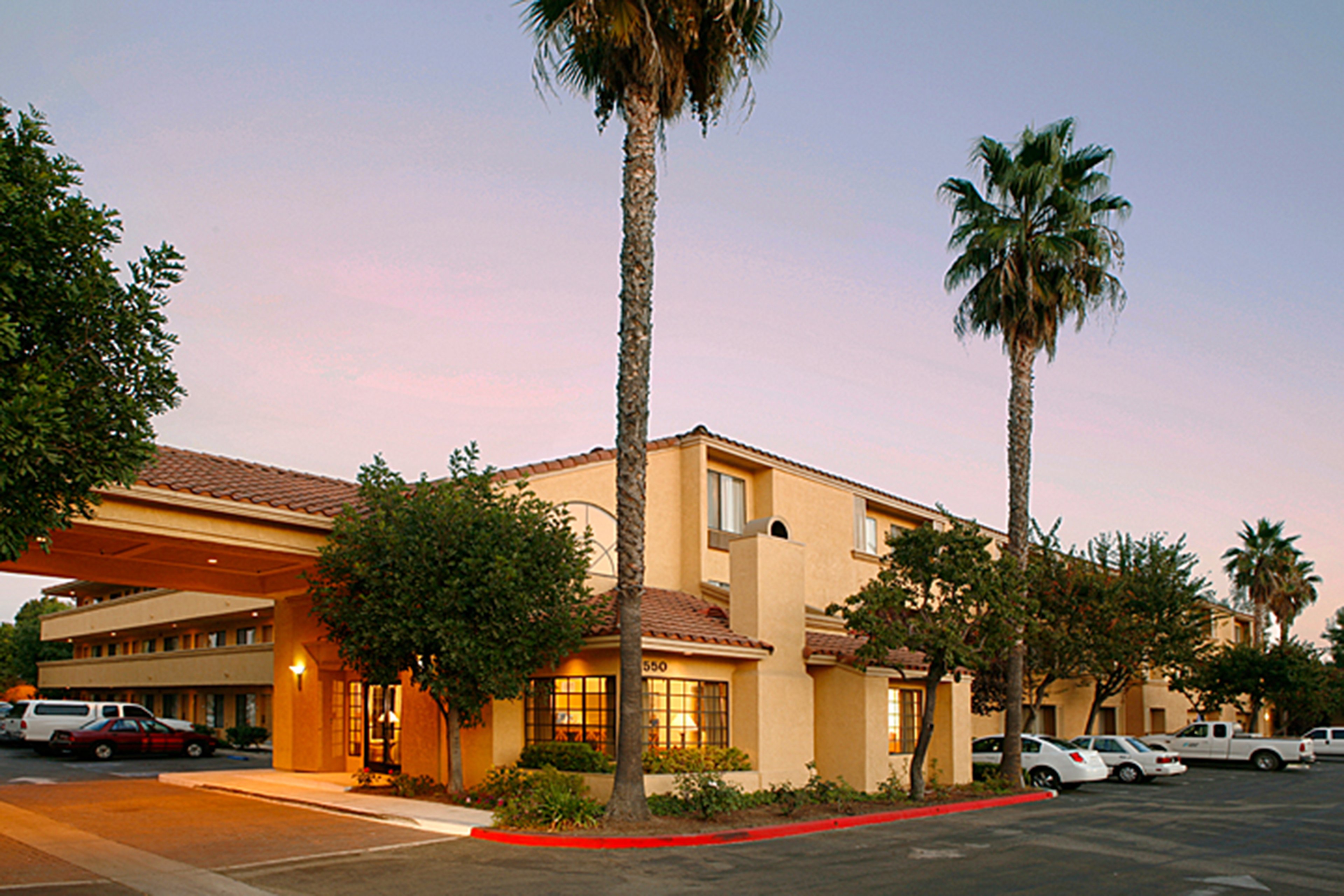 holiday inn express simi valley by ihg