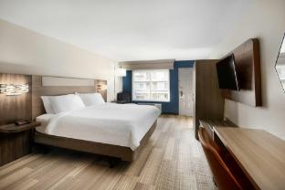 holiday inn express simi valley by ihg
