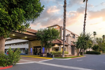 Holiday Inn Express Simi Valley By Ihg,Simi Valley>>Santa Clarita,3 star