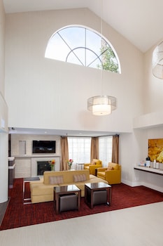 Holiday Inn Express Simi Valley By Ihg,Simi Valley>>Santa Clarita,3 star
