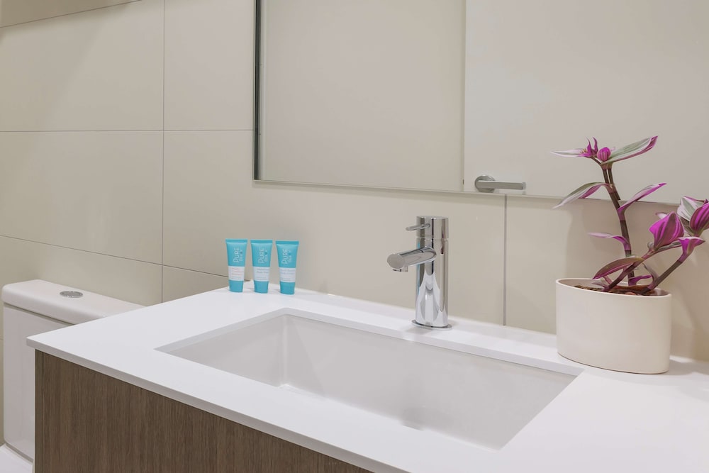 best western queen victoria market hotel