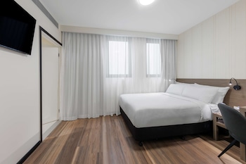 best western queen victoria market hotel