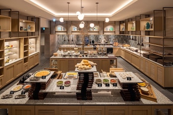 doubletree by hilton toyama