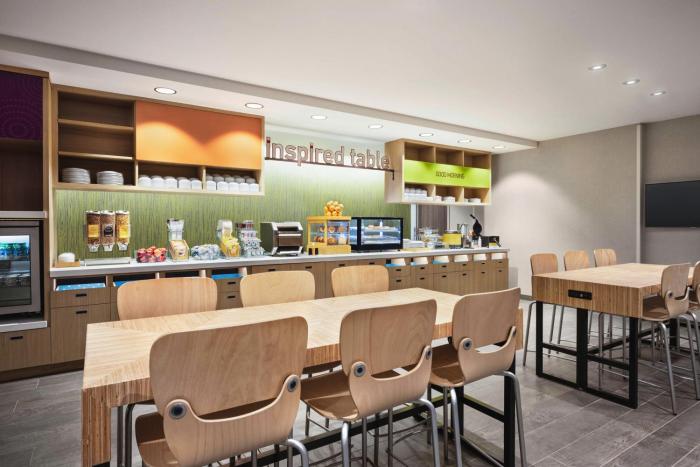 home2 suites by hilton colorado springs i 25 central