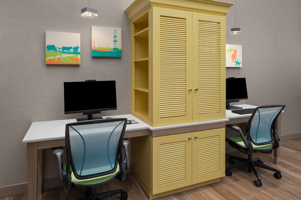 home2 suites by hilton hobbs