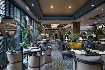 conrad singapore orchard