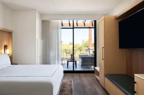 the eddy hotel tucson tapestry collection by hilton