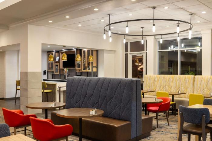 hilton garden inn spokane airport
