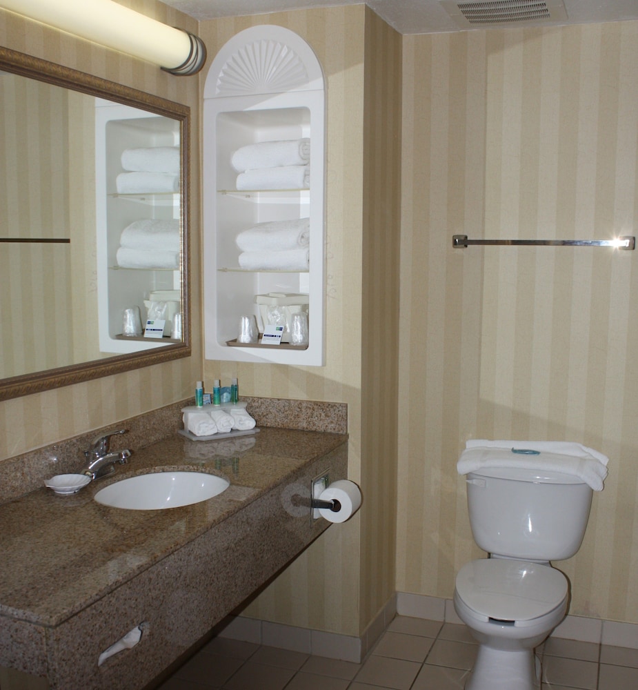 holiday inn express and suites spring hill by ihg
