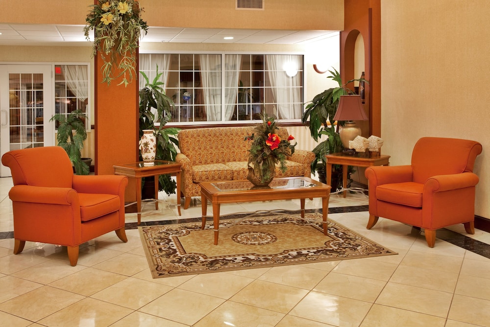holiday inn express and suites spring hill by ihg