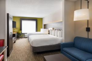 holiday inn express and suites spring hill by ihg