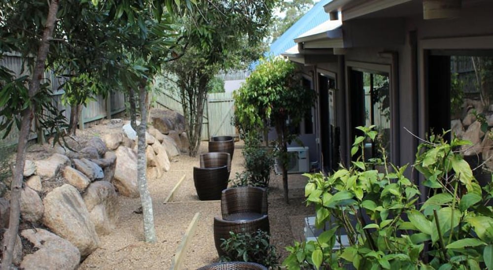 Springwood Motor Inn,Eight Mile Plains>>Brisbane,3 star