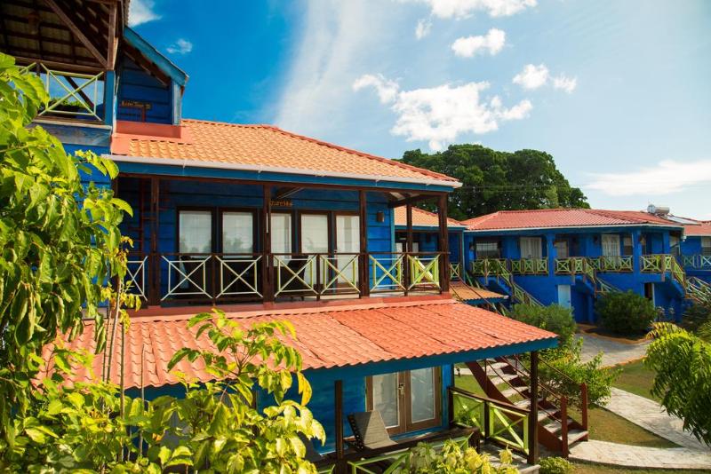 true blue bay resort