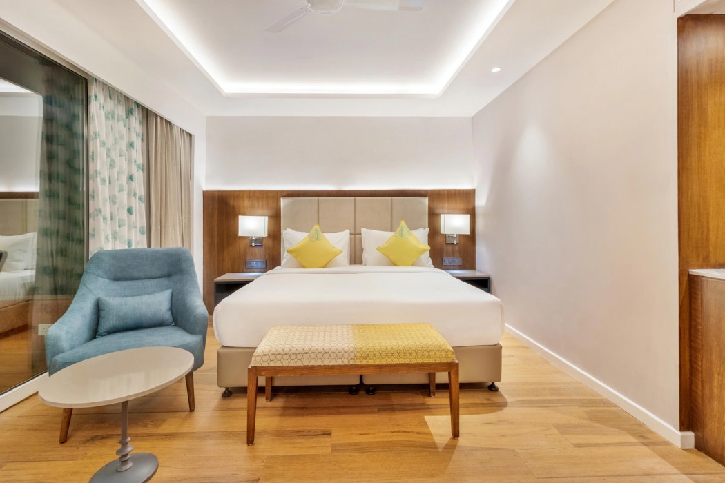 golden tulip vagator goa