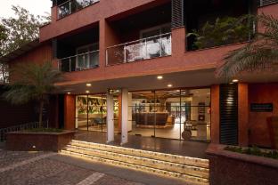 golden tulip vagator goa