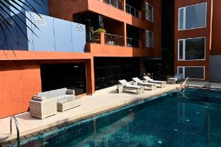 golden tulip vagator goa