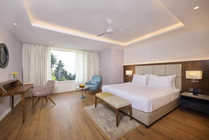 golden tulip vagator goa