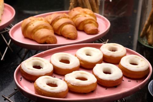 golden tulip vagator goa