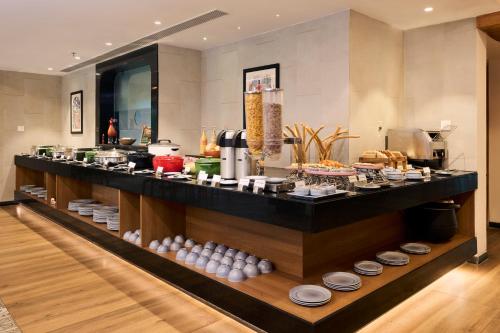 golden tulip vagator goa