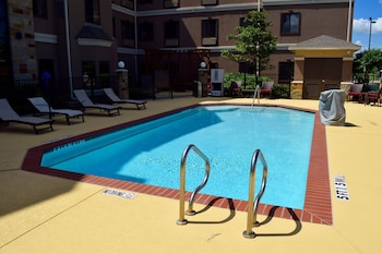 Staybridge Suites Houston Stafford - Sugar Land By Ihg,Meadows Place>>Houston,3 star