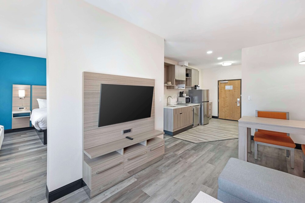 best western plus executive residency carlsbad hotel