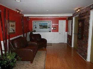 Northern Lights Lodge,Lamoille County>>Burlington,3 star