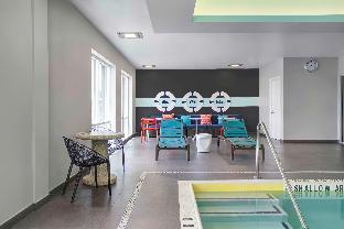 tru by hilton toronto airport west