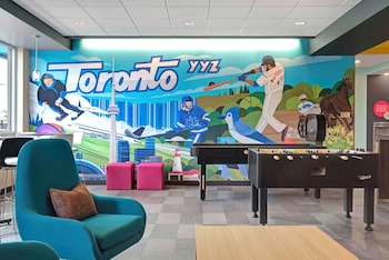 tru by hilton toronto airport west