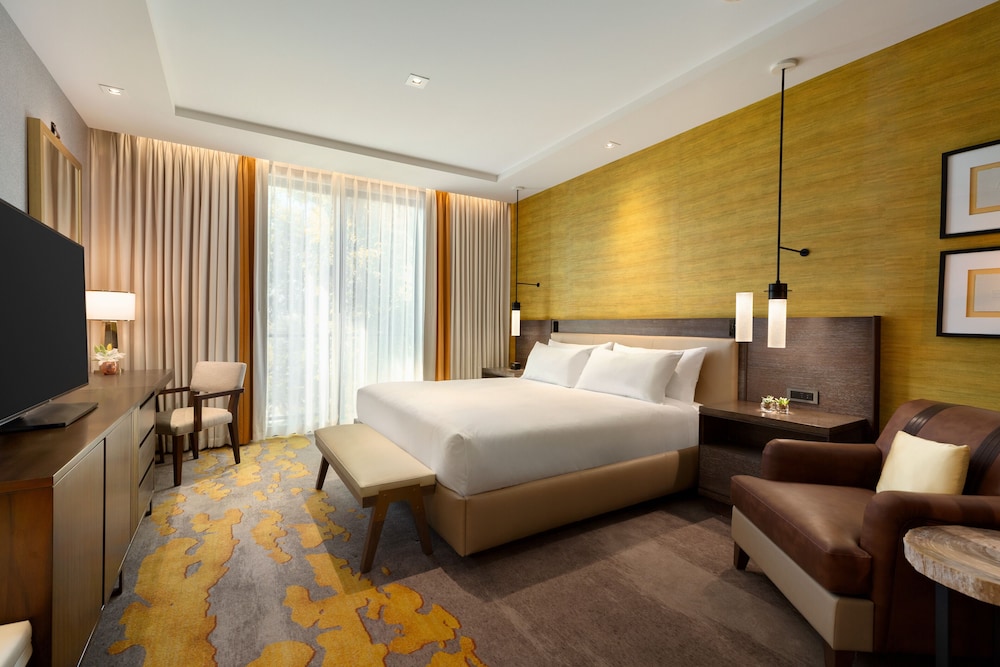 hoodoo moab curio collection by hilton