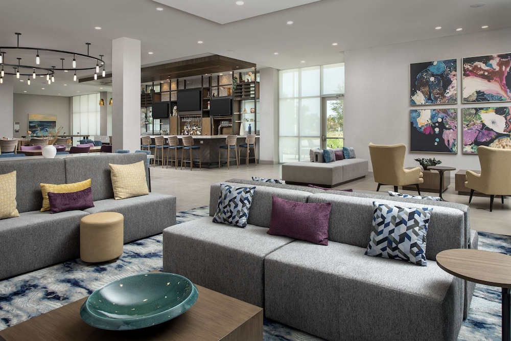 hilton garden inn pensacola downtown