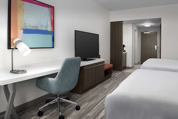 hilton garden inn pensacola downtown