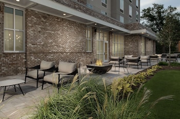 hilton garden inn pensacola downtown