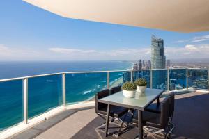 hilton surfers paradise hotel and residences
