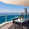hilton surfers paradise hotel and residences