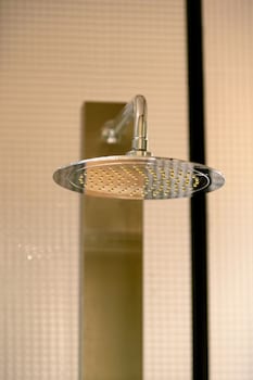 be house suites and spa by nobile